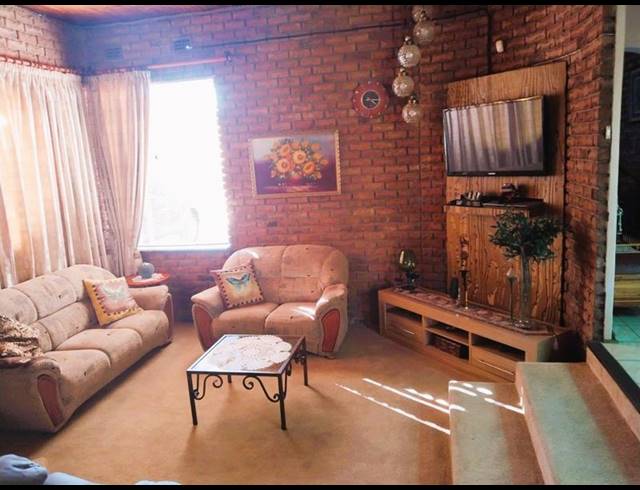 3 BEDROOM HOUSE FOR SALE IN BENDOR